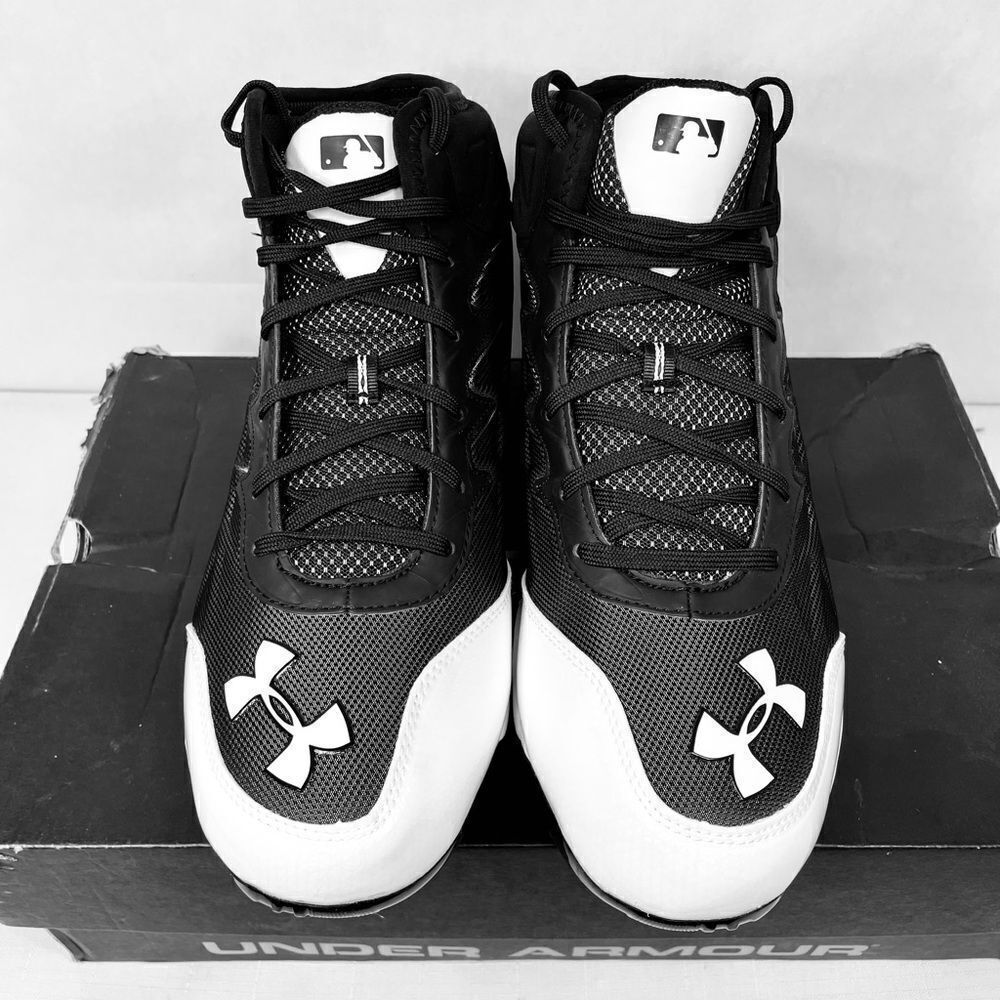 UNDER ARMOUR AUTHENTIC MLB COLLECTION BLACK AND WHITE MENS CLEATS NIB SIZE 13